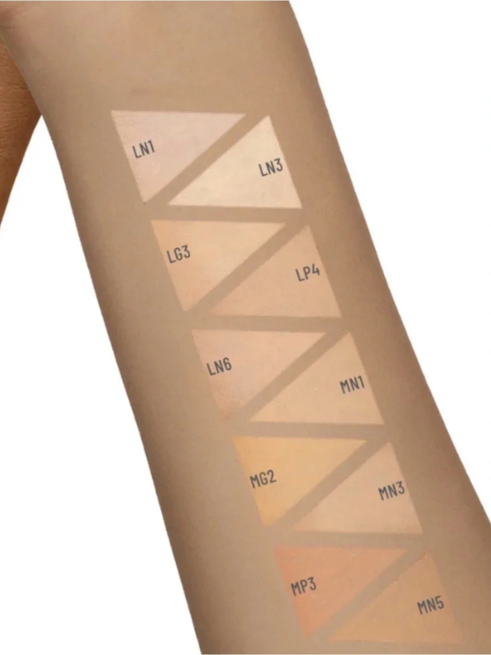 Lys Beauty Bright Start Creamy Airbrush Concealer in Light Nude LN6